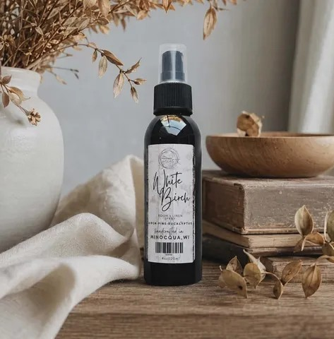 The Northern Nest Company Room + Linen Spray - Thumbnail 3